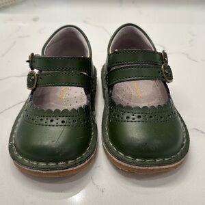 L’Amour Tatiana Double Strap Mary Jane Size 6 Green GUC